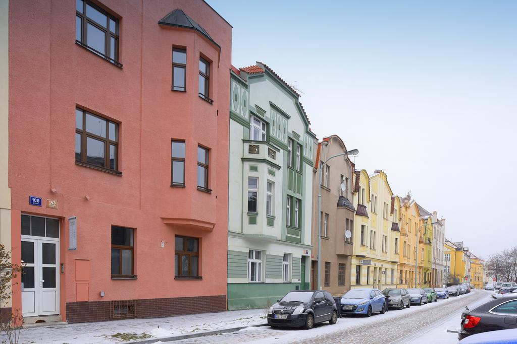 Ferienwohnung Kajetanka Prag Exterior foto