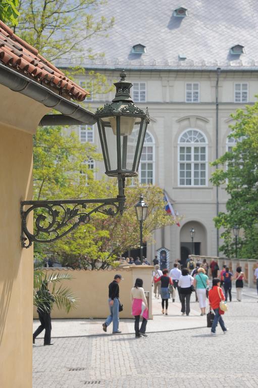 Ferienwohnung Kajetanka Prag Exterior foto