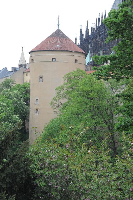 Ferienwohnung Kajetanka Prag Exterior foto