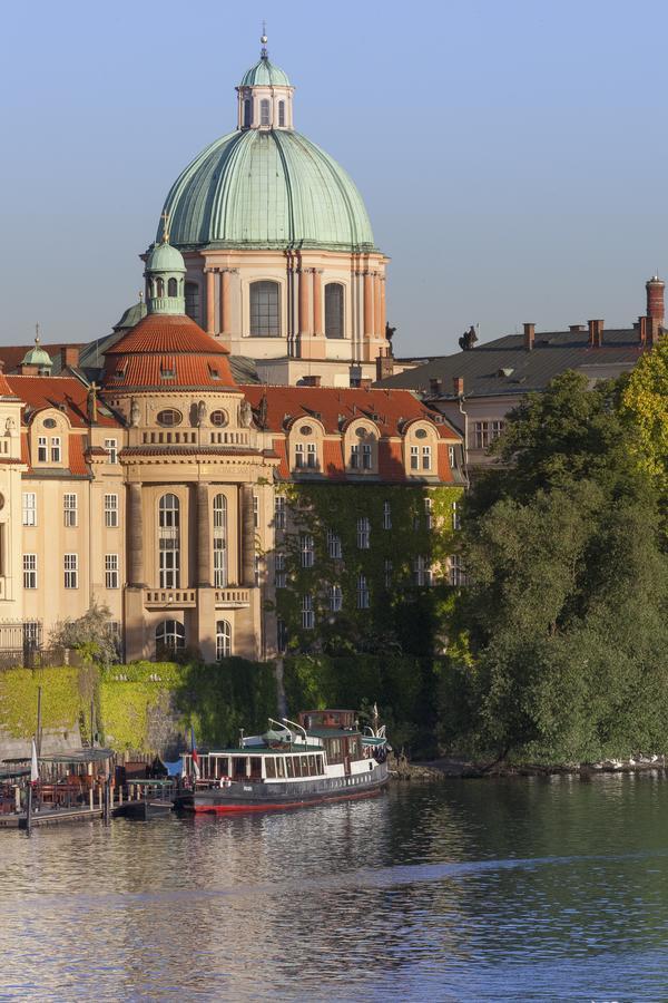 Ferienwohnung Kajetanka Prag Exterior foto