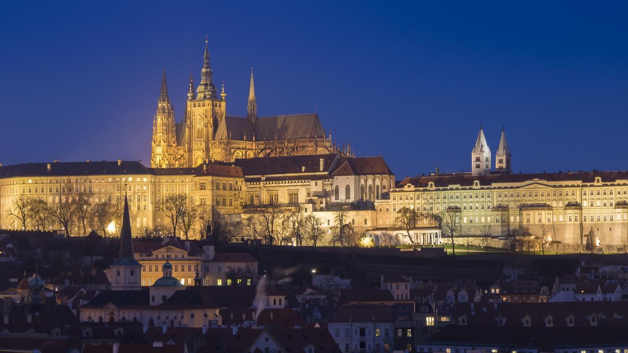 Ferienwohnung Kajetanka Prag Exterior foto